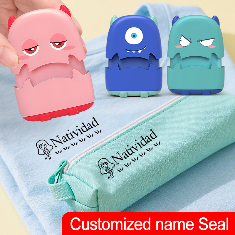 Travel Accessories For Baby - Sello Grabado con Nombre de Bebé,